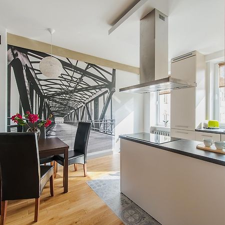 Chmielna 73 P&O Serviced Apartments Varšava Exteriér fotografie