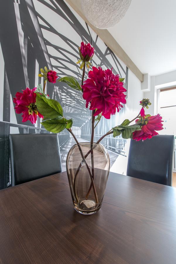 Chmielna 73 P&O Serviced Apartments Varšava Exteriér fotografie
